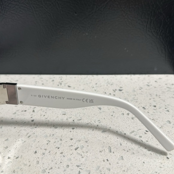 GIVENCHY white sunglasses (2) - Picture 3 of 4